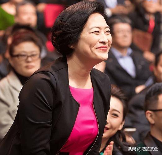 错在北京豪宅请客装修很有品味老公罕见亮相AG真人百家家乐APP67岁许娣近况不(图6)